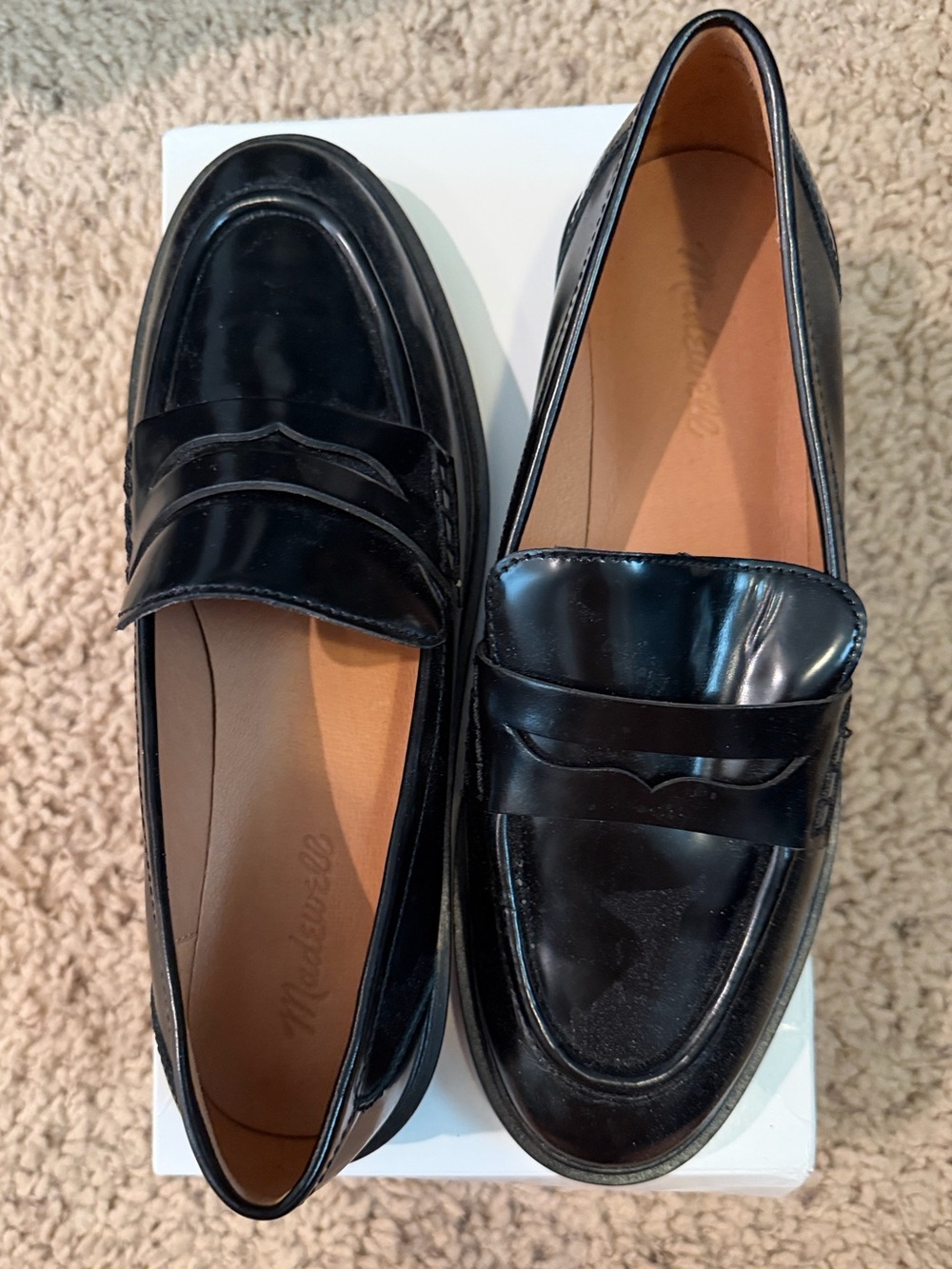 Madewell Vernon Black Leather Penny Loafers for women SZ 9.5
